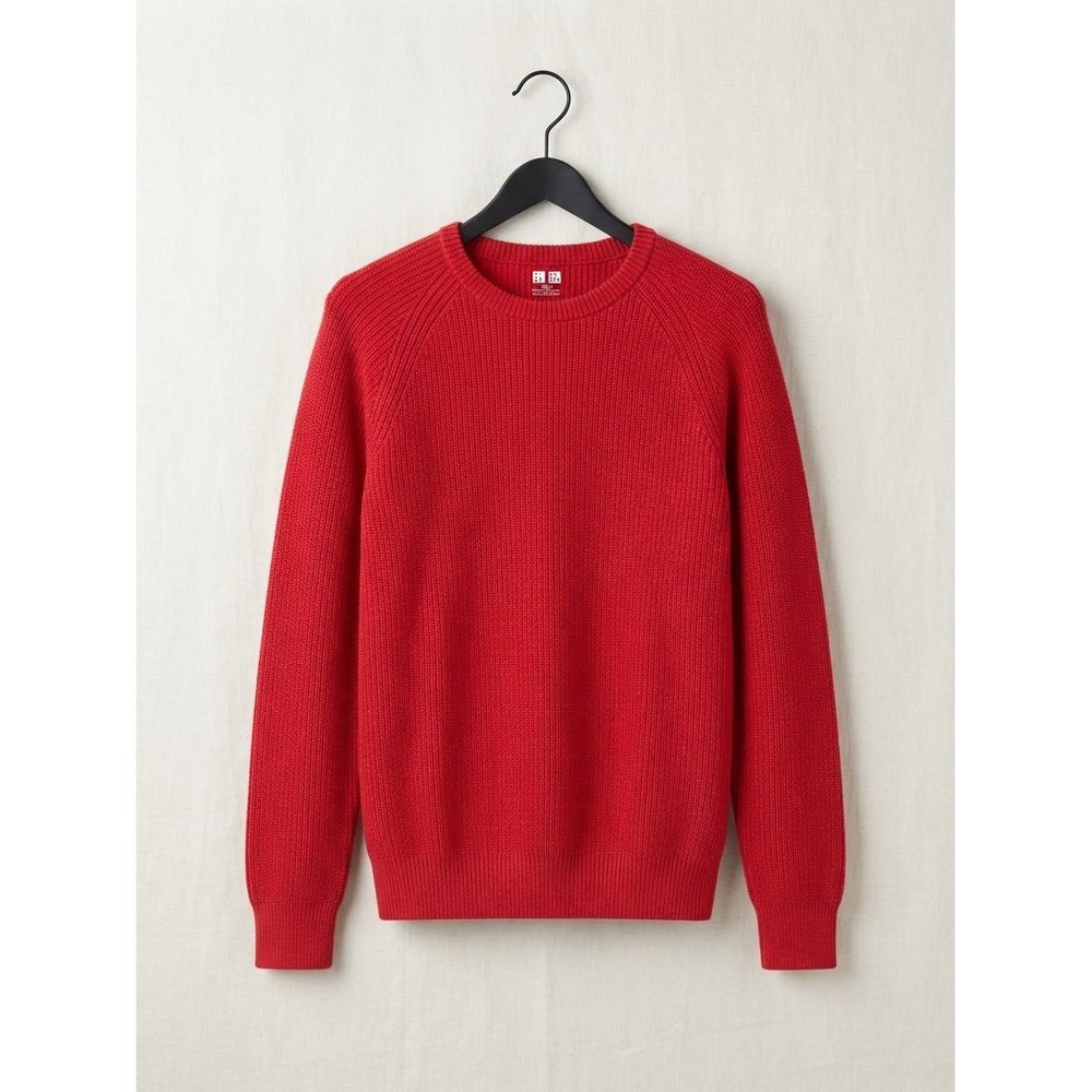 Uniqlo Mens Red Ribbed Knit Crewneck Sweater Raglan Sleeve Medium 351-163496